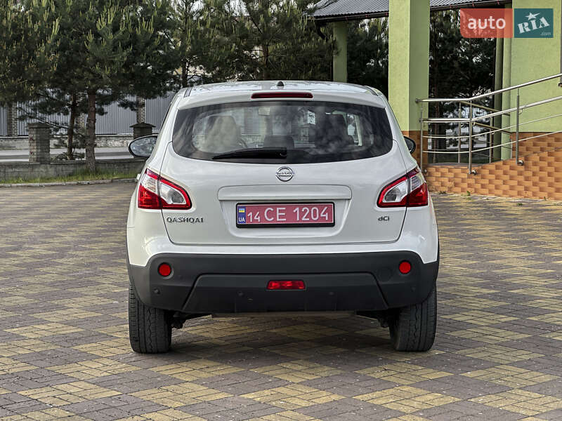 Позашляховик / Кросовер Nissan Qashqai 2013 в Самборі