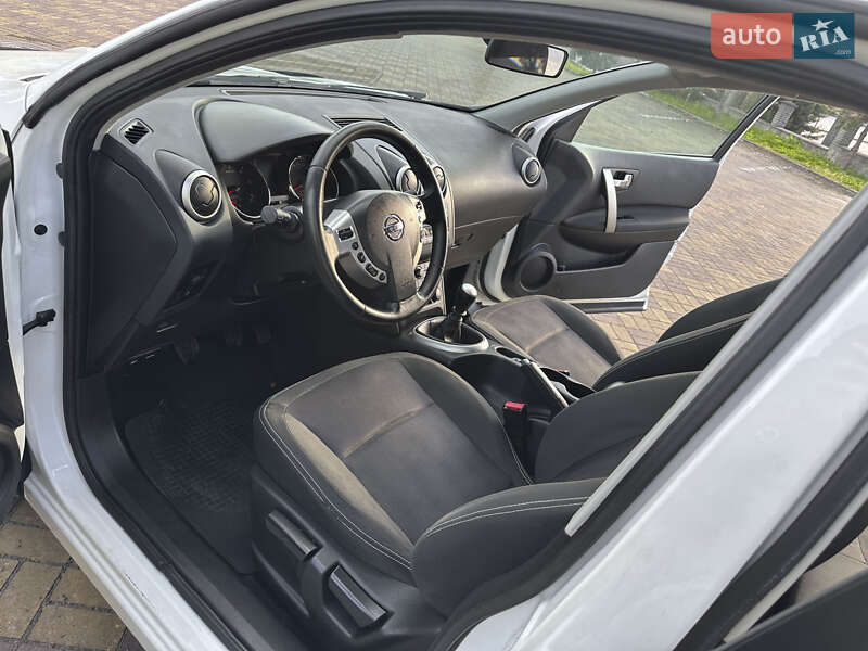 Позашляховик / Кросовер Nissan Qashqai 2013 в Самборі