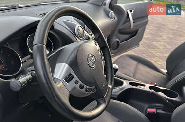 Позашляховик / Кросовер Nissan Qashqai 2013 в 