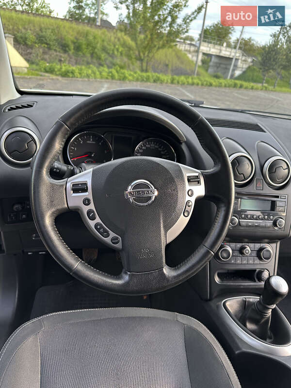Позашляховик / Кросовер Nissan Qashqai 2013 в Самборі