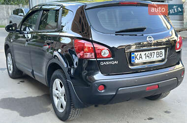 Внедорожник / Кроссовер Nissan Qashqai 2008 в 