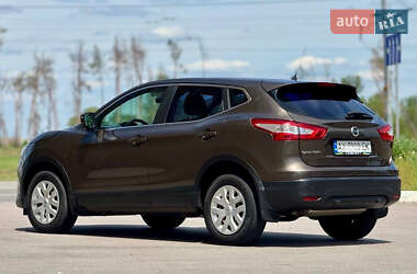Позашляховик / Кросовер Nissan Qashqai 2016 в Харкові