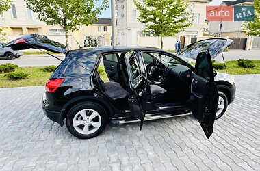 Позашляховик / Кросовер Nissan Qashqai 2008 в 