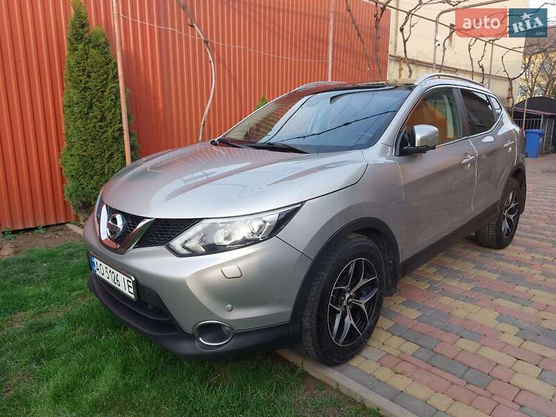 Позашляховик / Кросовер Nissan Qashqai 2014 в Мукачевому