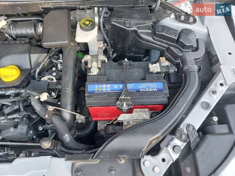 Позашляховик / Кросовер Nissan Qashqai 2014 в Мукачевому