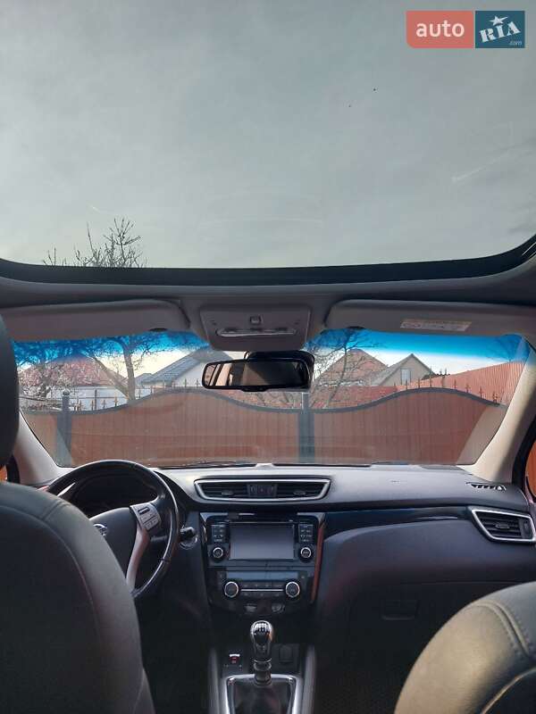 Позашляховик / Кросовер Nissan Qashqai 2014 в Мукачевому