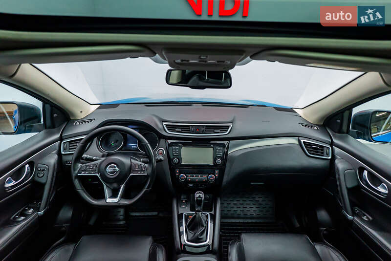 Внедорожник / Кроссовер Nissan Qashqai 2018 в Киеве