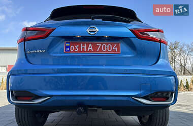 Внедорожник / Кроссовер Nissan Qashqai 2019 в 
