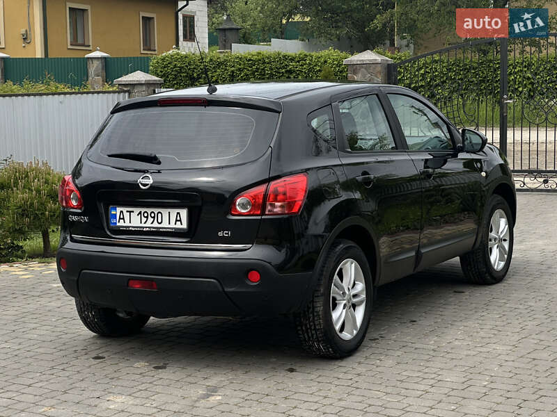 Позашляховик / Кросовер Nissan Qashqai 2010 в Коломиї