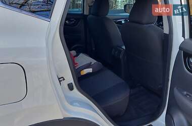 Позашляховик / Кросовер Nissan Qashqai 2014 в 