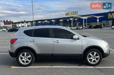Внедорожник / Кроссовер Nissan Qashqai 2007 в 
