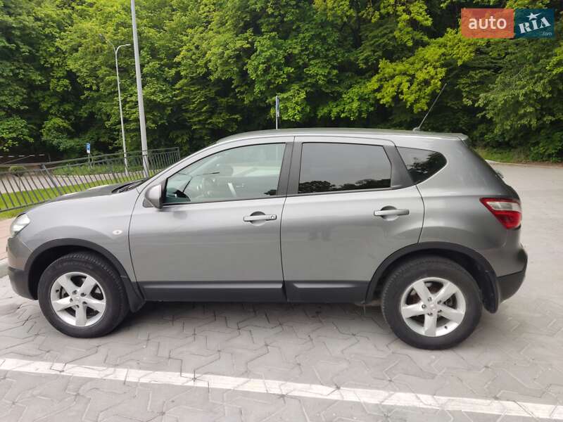 Внедорожник / Кроссовер Nissan Qashqai 2013 в Тернополе