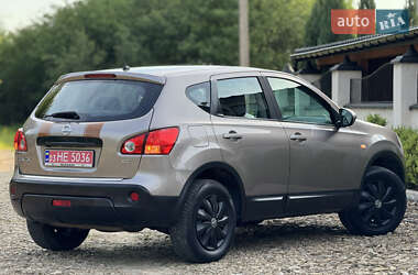 Внедорожник / Кроссовер Nissan Qashqai 2009 в 