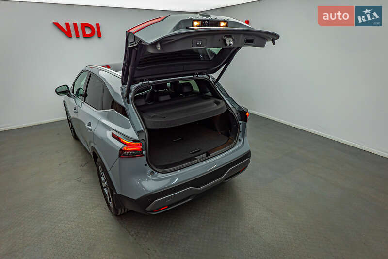 Внедорожник / Кроссовер Nissan Qashqai 2023 в Киеве