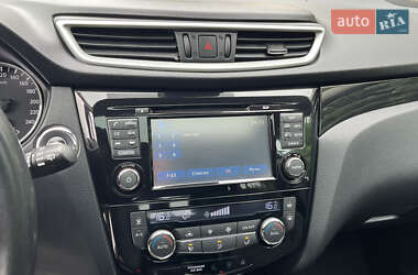 Внедорожник / Кроссовер Nissan Qashqai 2014 в 