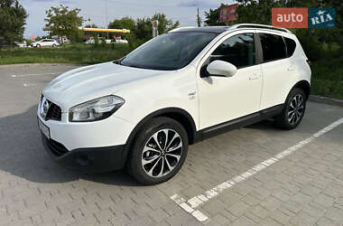 Внедорожник / Кроссовер Nissan Qashqai 2010 в Хмельницком