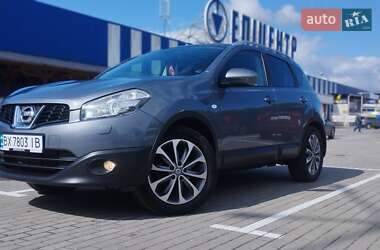 Внедорожник / Кроссовер Nissan Qashqai 2010 в Староконстантинове