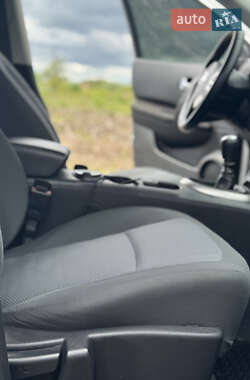 Позашляховик / Кросовер Nissan Qashqai 2010 в 