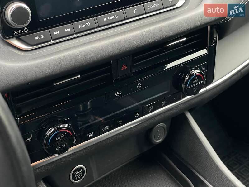 Внедорожник / Кроссовер Nissan Qashqai 2022 в Киеве