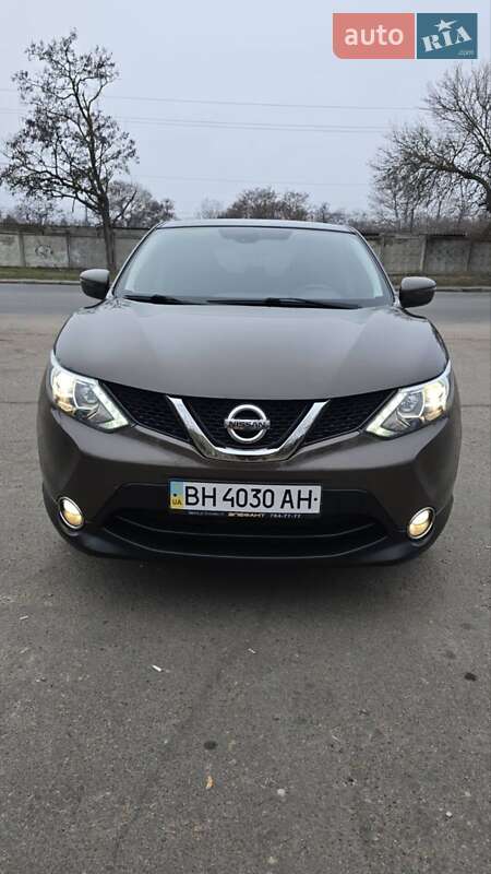 Внедорожник / Кроссовер Nissan Qashqai 2017 в 