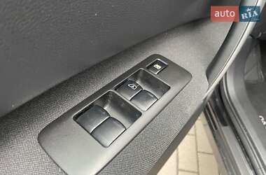 Позашляховик / Кросовер Nissan Qashqai 2007 в 