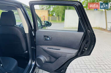 Внедорожник / Кроссовер Nissan Qashqai 2008 в 