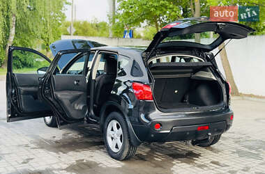 Внедорожник / Кроссовер Nissan Qashqai 2008 в 