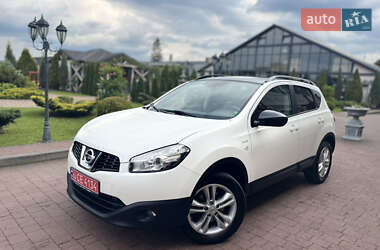Внедорожник / Кроссовер Nissan Qashqai 2013 в Стрые