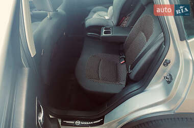Внедорожник / Кроссовер Nissan Qashqai 2008 в 