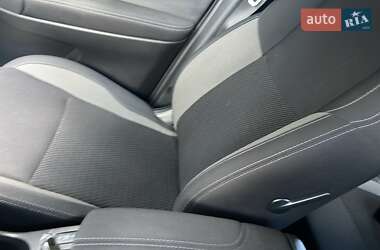 Позашляховик / Кросовер Nissan Qashqai 2020 в 