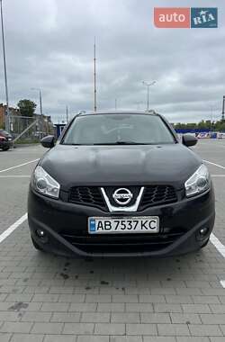 Позашляховик / Кросовер Nissan Qashqai 2010 в 