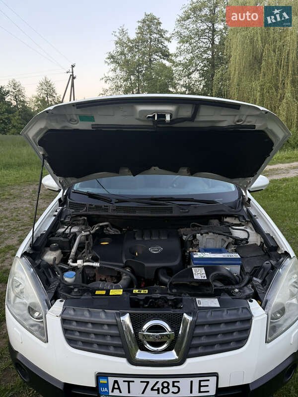 Внедорожник / Кроссовер Nissan Qashqai 2008 в Ивано-Франковске