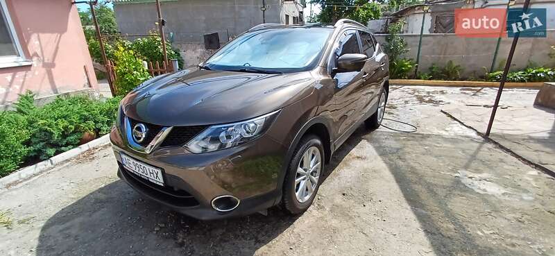 Внедорожник / Кроссовер Nissan Qashqai 2016 в 