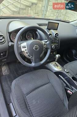 Внедорожник / Кроссовер Nissan Qashqai 2008 в 