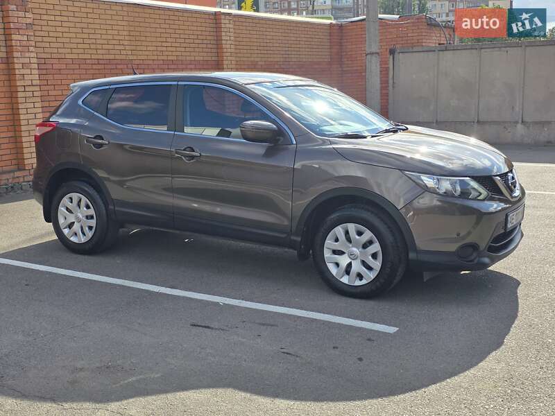 Внедорожник / Кроссовер Nissan Qashqai 2017 в Кривом Роге