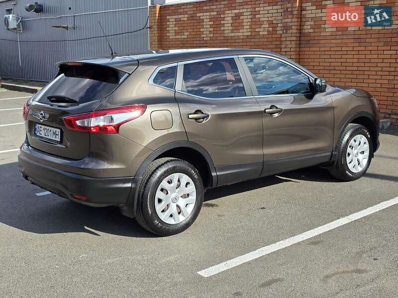 Внедорожник / Кроссовер Nissan Qashqai 2017 в Кривом Роге