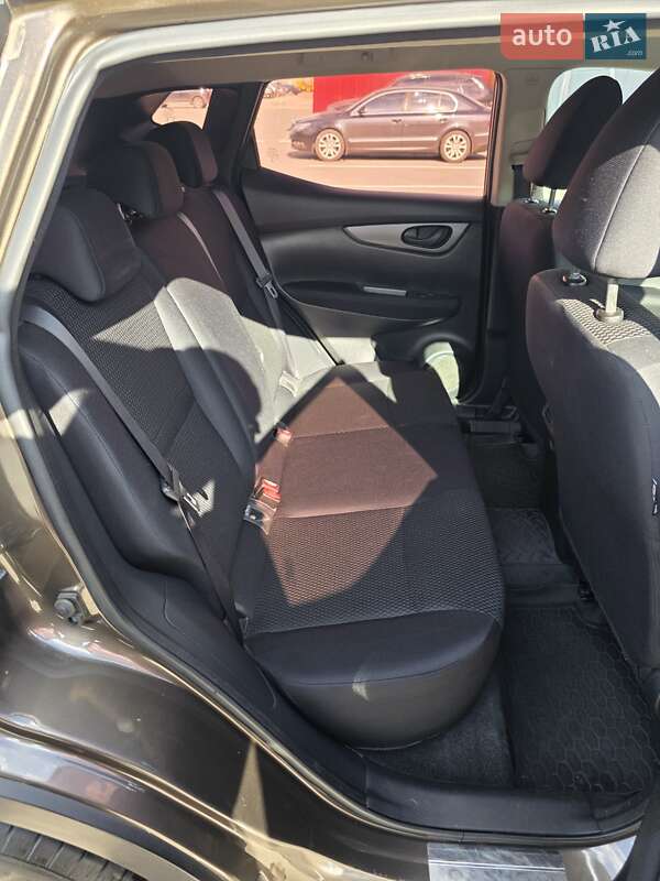 Внедорожник / Кроссовер Nissan Qashqai 2017 в Кривом Роге