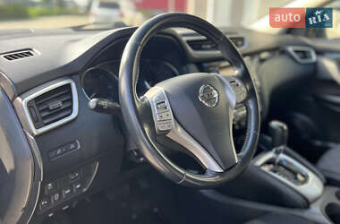 Внедорожник / Кроссовер Nissan Qashqai 2015 в 