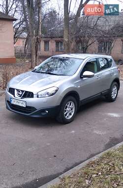Позашляховик / Кросовер Nissan Qashqai 2010 в Черкасах