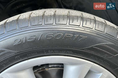Позашляховик / Кросовер Nissan Qashqai 2013 в 