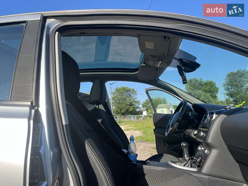 Внедорожник / Кроссовер Nissan Qashqai 2007 в Житомире