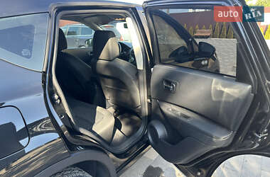 Внедорожник / Кроссовер Nissan Qashqai 2009 в 