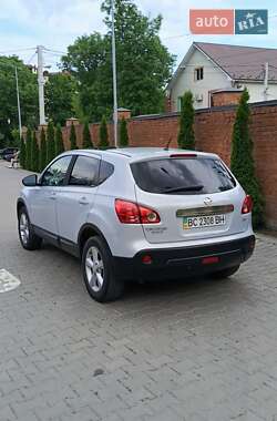 Позашляховик / Кросовер Nissan Qashqai 2009 в Коломиї
