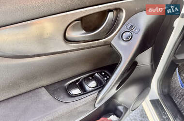 Внедорожник / Кроссовер Nissan Qashqai 2015 в 