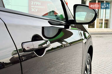 Внедорожник / Кроссовер Nissan Qashqai 2012 в 