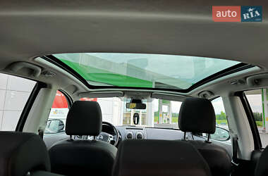 Внедорожник / Кроссовер Nissan Qashqai 2012 в 