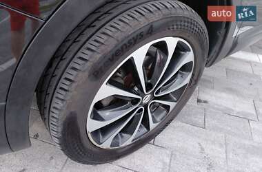 Позашляховик / Кросовер Nissan Qashqai 2013 в 