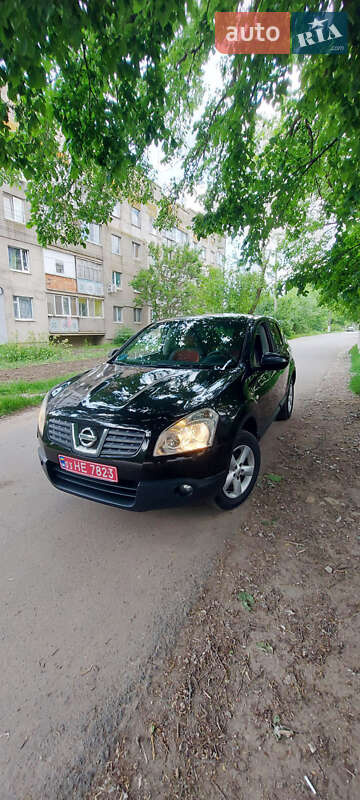 Внедорожник / Кроссовер Nissan Qashqai 2008 в 