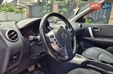 Позашляховик / Кросовер Nissan Qashqai 2011 в 