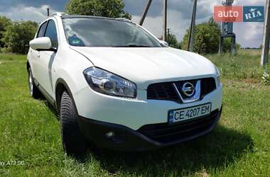 Внедорожник / Кроссовер Nissan Qashqai 2012 в Новоселице